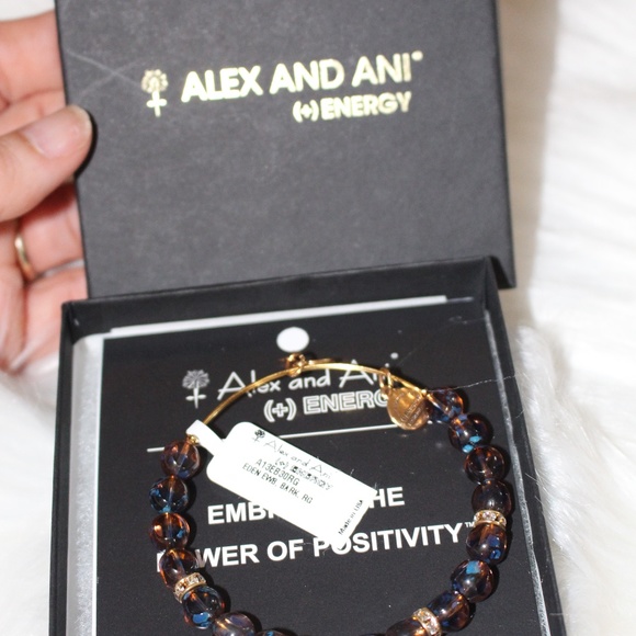 Alex and Ani, Eden EWB Bark beaded adjustable bracelet - Picture 4 of 9
